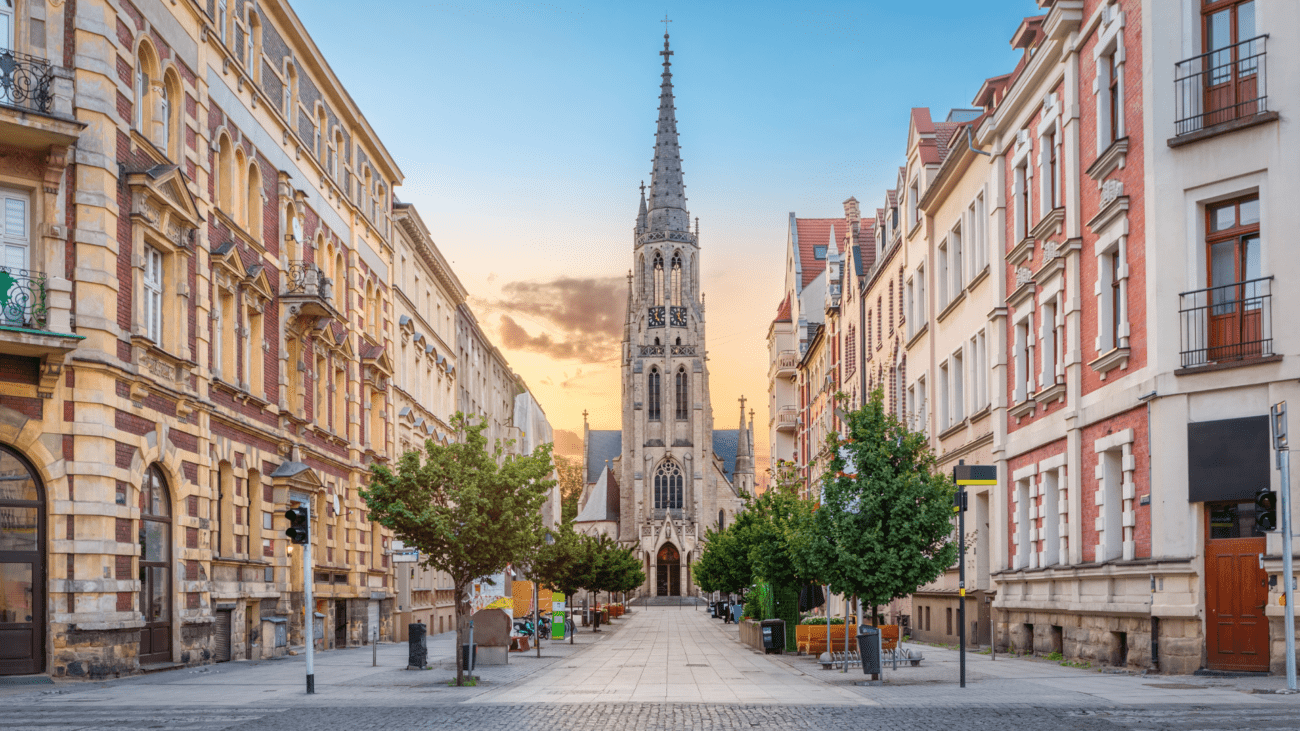 იაფი ფრენები კატოვიცეში